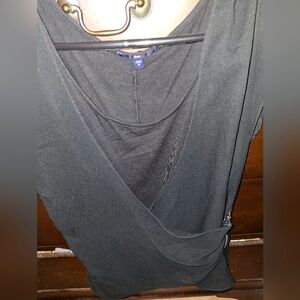 GAP Beautiful black wrap around blouse